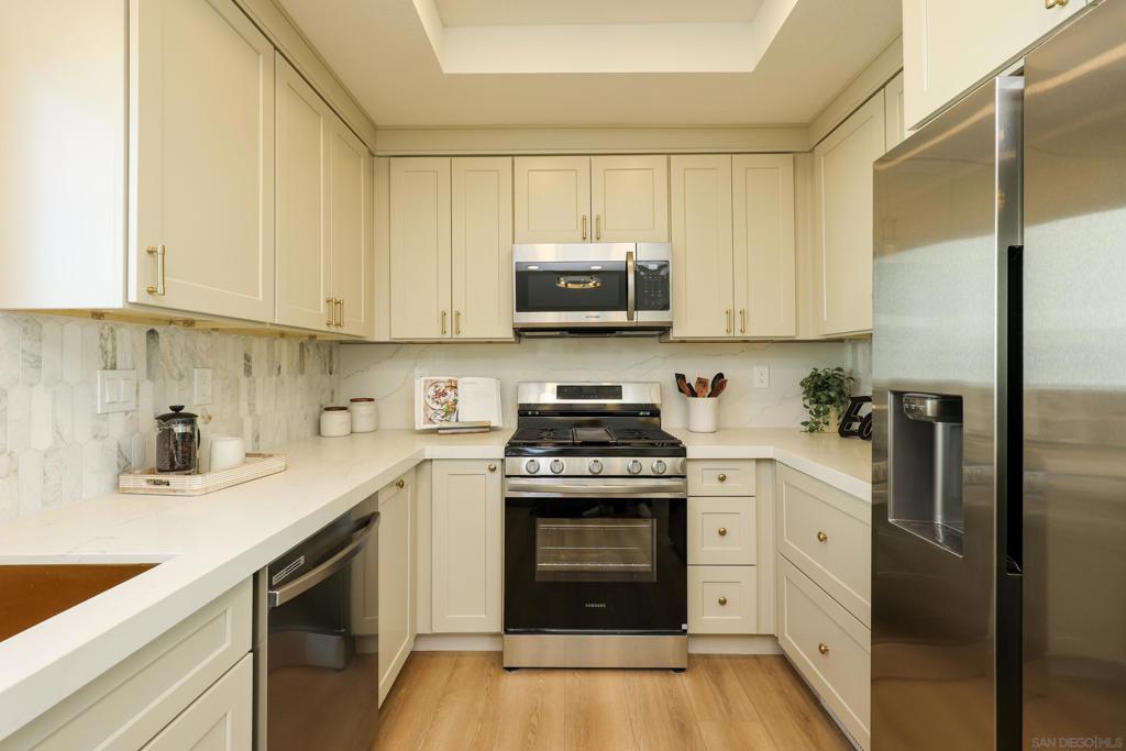 658 Santa Fe Dr. - photo 7