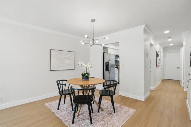 118 Salice Way, Campbell CA: https://media.crmls.org/mediaz/70f81a95-ea93-4e38-8ad5-f326d0ba0741.jpg