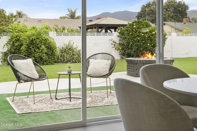 174 Wendy Drive, Thousand Oaks CA: https://media.crmls.org/mediaz/70f8bd00-7076-4345-917b-b8b1b49928c3.jpg