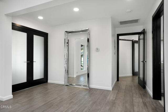 31673 Foxfield Drive, Westlake Village CA: https://media.crmls.org/mediaz/70f96138-87cf-452b-8f33-5bf9b134383a.jpg