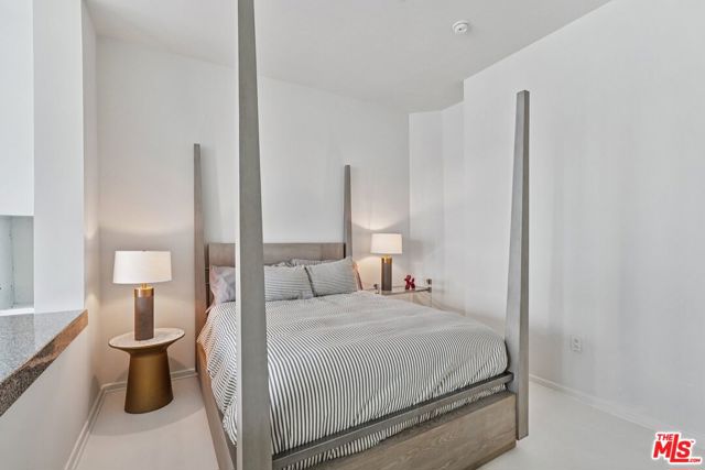 1100 Wilshire Boulevard, Los Angeles CA: https://media.crmls.org/mediaz/70f9b45b-8b9e-43fd-ade3-abb7d71f8e6d.jpg