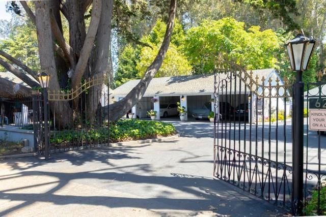 620 El Salto Drive, Capitola CA: https://media.crmls.org/mediaz/70fbb55e-08e2-4e3b-8a02-28aeb1c8d7fc.jpg