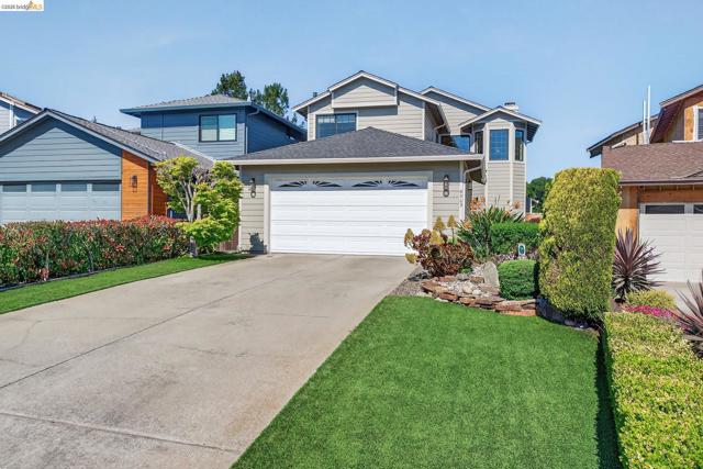 4963 Stoneridge Ct, Oakland CA: https://media.crmls.org/mediaz/70fd45b0-8e6e-4f30-b5d3-f9712ed100c4.jpg