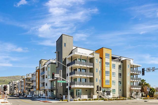 2250 Kilowatt Way, Fremont CA: https://media.crmls.org/mediaz/70fe790c-9e6d-4851-bd3a-6cd0c6095347.jpg
