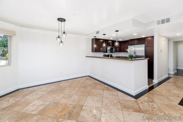 3645 7TH AVE, San Diego CA: https://media.crmls.org/mediaz/71005294-7ea9-44f8-a156-bba6114bd2c1.jpg