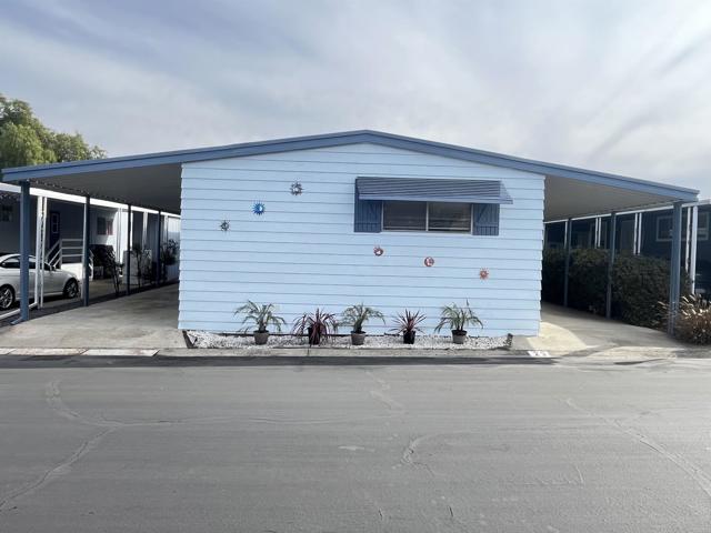 3535 Linda Vista Drive, San Marcos CA: https://media.crmls.org/mediaz/710114a1-d36f-4ed6-8eb4-01b25bfd1ec7.jpg