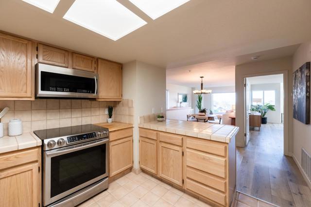 160 Seascape Ridge Drive, Aptos CA: https://media.crmls.org/mediaz/71024760-0fba-43fc-9bcb-e52bbe178261.jpg