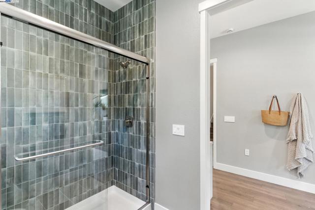 1685 Arione Street, Brentwood CA: https://media.crmls.org/mediaz/7102edef-f435-4429-8284-a3d7280f8663.jpg