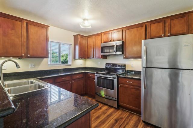 Image 7 of 20 For 1165 Decker St  10