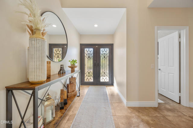 Detail Gallery Image 4 of 62 For 190 Golden Glen Dr, Simi Valley,  CA 93065 - 5 Beds | 4 Baths