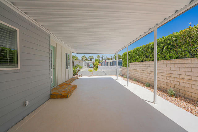 126 Monte Carlo Street, Rancho Mirage CA: https://media.crmls.org/mediaz/71065d8f-45f9-4b35-a9f0-f4612446a1fc.jpg