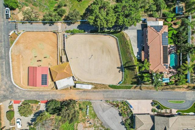 Detail Gallery Image 2 of 60 For 29950 Robbie Ln, Vista,  CA 92084 - 4 Beds | 3 Baths