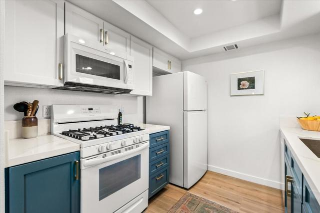 Image 6 of 40 For 2255 Calle Palo Fierro  84