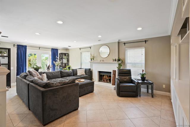 42608 Remora St, Temecula CA: https://media.crmls.org/mediaz/7107ba49-0221-45aa-a9e9-5ef5636d560d.jpg