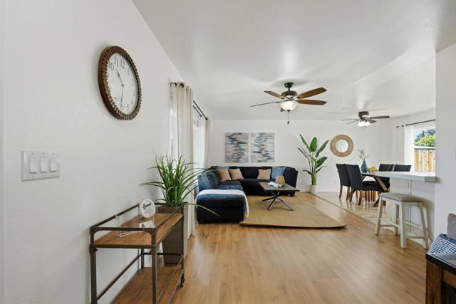 816 Bowen Avenue, Modesto CA: https://media.crmls.org/mediaz/7108c55a-73c4-4f16-9b82-df91832e38b5.jpg