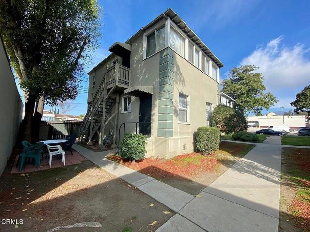 1420 E Wilson Avenue, Glendale CA: https://media.crmls.org/mediaz/71093038-ef7d-4008-9c81-71b83fa61fe0.jpg