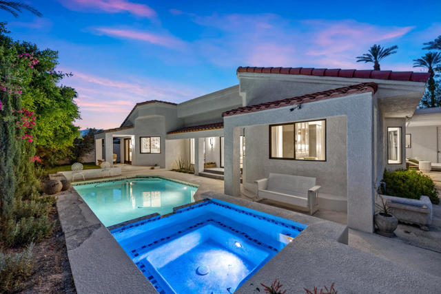 75465 Montecito Drive, Indian Wells CA: https://media.crmls.org/mediaz/71098414-1e24-466c-ad9f-381a409f2d83.jpg