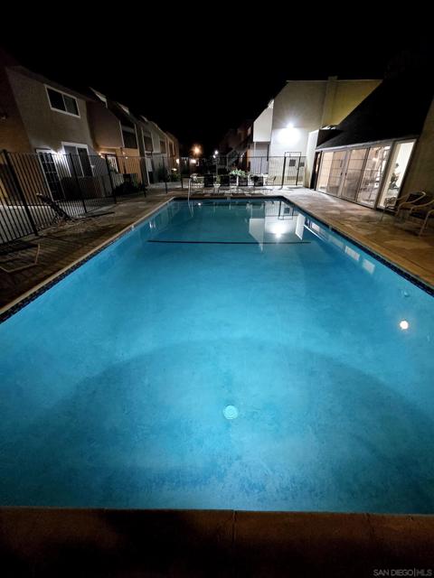 6333 Mount Ada Rd., Clairemont Mesa CA: https://media.crmls.org/mediaz/7109e4e5-ed03-4795-bc80-1c6956e4cb71.jpg