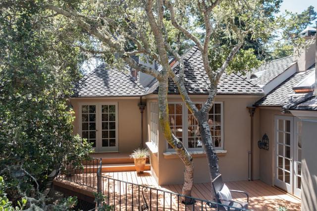0 Forest 3 SE of 8th Avenue, Carmel CA: https://media.crmls.org/mediaz/710a37c9-a524-41ff-876f-935eb64f5b38.jpg
