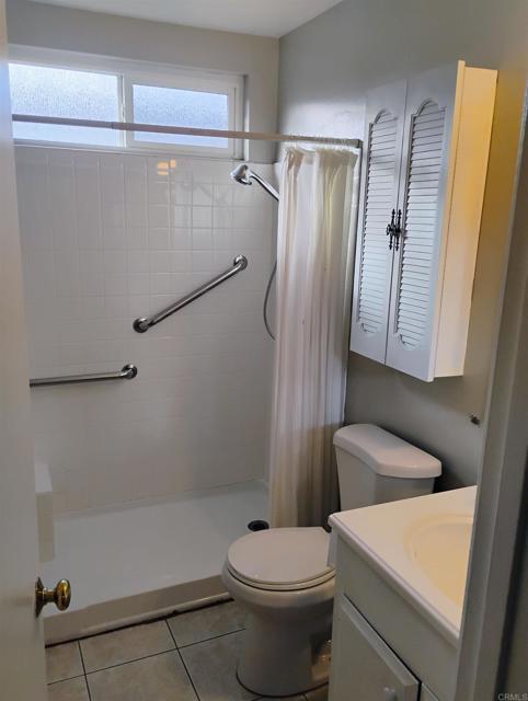 Detail Gallery Image 5 of 7 For 3521 Santa Maria, Oceanside,  CA 92056 - 2 Beds | 1 Baths