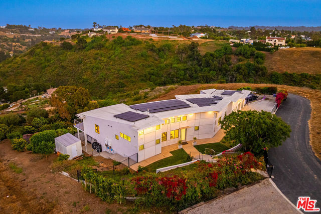 Drew Fenton | 28405 Via Acero Street Malibu CA | MLS: 7236533