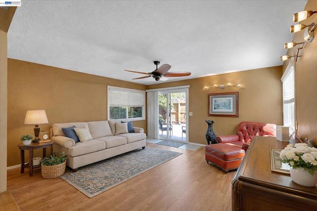 Image 8 of 35 For 1816 Eastern Avenue