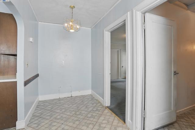 Image 20 of 40 For 1307 California Dr