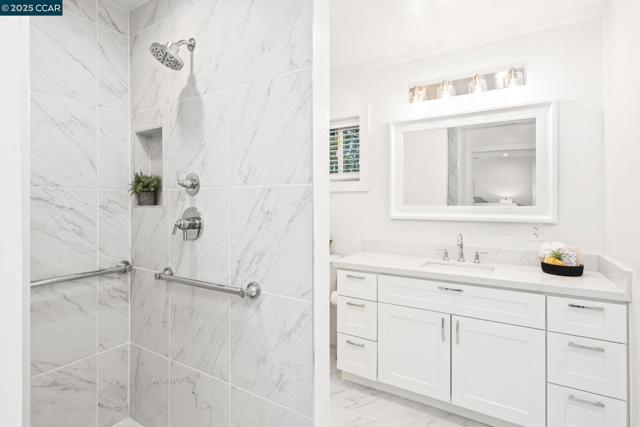 3225 Cowell Rd, Concord CA: https://media.crmls.org/mediaz/71105fb1-00d4-4b8a-96fb-f2445ad7d701.jpg