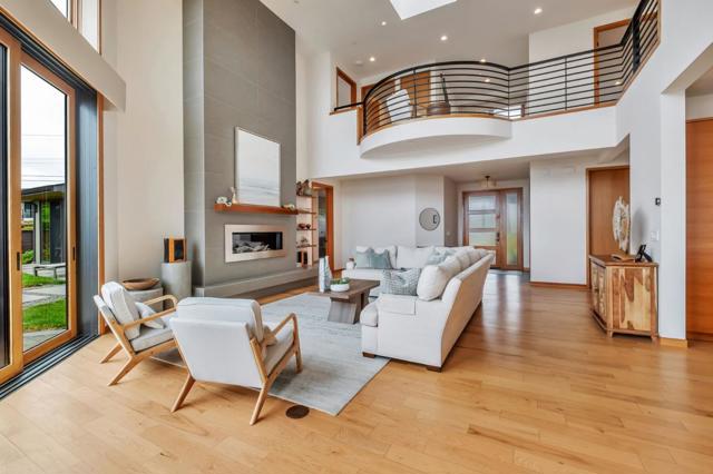 616 Bayview Drive, Aptos CA: https://media.crmls.org/mediaz/7110a9cf-6e97-4066-8ce3-698622575edf.jpg