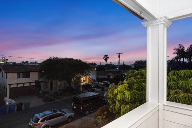 4147 10Th Avenue, San Diego CA: https://media.crmls.org/mediaz/7110d4d0-6a92-4402-9936-9000628d96a1.jpg