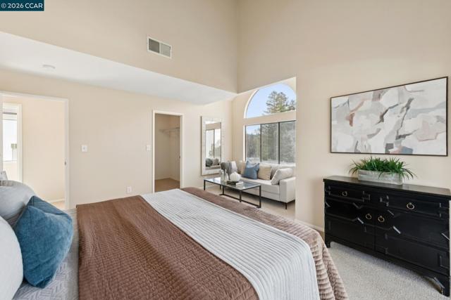 68 Mozden Ln, Pleasant Hill CA: https://media.crmls.org/mediaz/7111b8c1-0682-42da-9157-1b8d6538138d.jpg