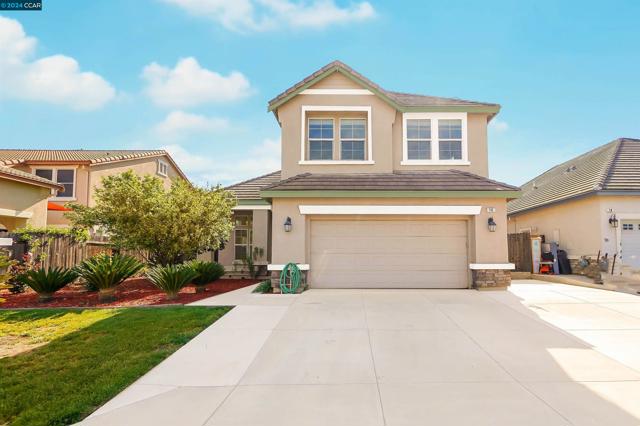 14 Renoir Ct, Oakley CA: https://media.crmls.org/mediaz/71122119-9491-4f42-b5a1-20b62de96aaa.jpg