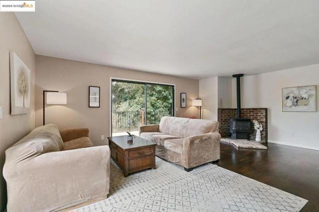 Image 7 of 25 For 15395 Lake Arthur Rd