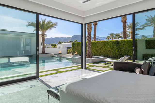 2 Bravo Court, Rancho Mirage CA: https://media.crmls.org/mediaz/7112ebdf-916a-4d9d-afc0-da6343b42232.jpg