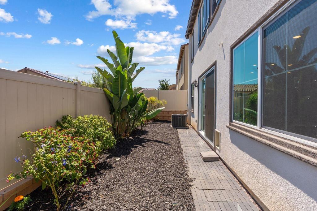 887 Brookdale Drive - photo 15