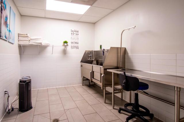 318 Main Street, San Francisco CA: https://media.crmls.org/mediaz/7114ef3e-530e-40bd-8250-a971f531aad0.jpg