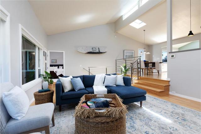 143 Moran Way, Santa Cruz CA: https://media.crmls.org/mediaz/7115de0f-9f7c-4ad0-badc-4d92d4142d1b.jpg
