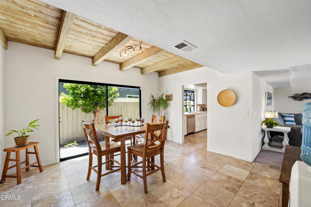 Detail Gallery Image 12 of 31 For 5100 Whitecap St, Oxnard,  CA 93035 - 4 Beds | 3/1 Baths