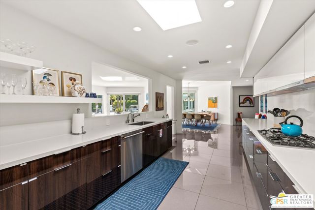 2280 S Camino Real, Palm Springs, CA 92264