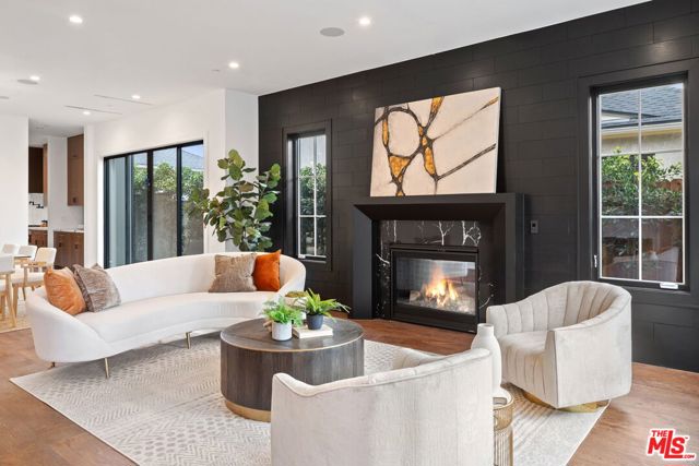 8025 Stewart Avenue, Los Angeles CA: https://media.crmls.org/mediaz/71181b08-fe47-4d46-a767-e456ceadf4b6.jpg