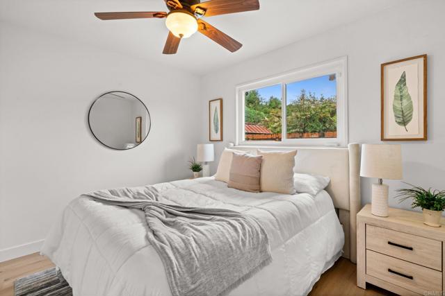 Detail Gallery Image 14 of 22 For 4927 Chateau Drive, San Diego,  CA 92117 - 3 Beds | 1 Baths