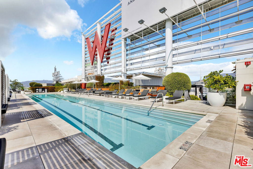 6250 Hollywood Blvd #9E