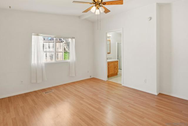 328 Killdeer, Oceanside CA: https://media.crmls.org/mediaz/7118e575-ea63-4c85-9849-19159db7633c.jpg