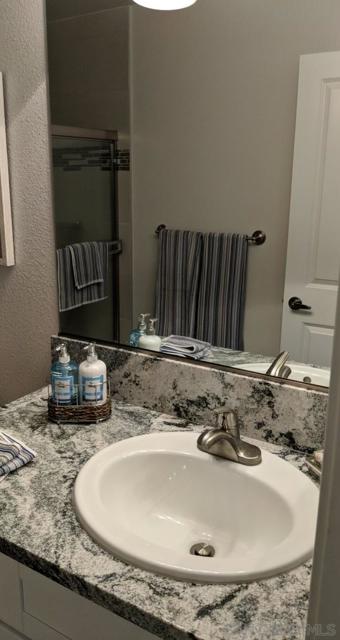 8570 Via Mallorca, La Jolla CA: https://media.crmls.org/mediaz/7119ad41-141b-4c76-89bd-4b43e1752f39.jpg