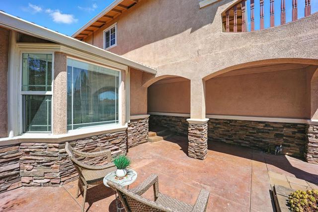 2507 Constellation Drive, Hayward CA: https://media.crmls.org/mediaz/7119c9c1-c3e9-4129-97df-57981d083273.jpg