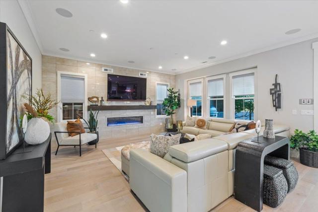 2105 Elderberry Drive, San Ramon CA: https://media.crmls.org/mediaz/7119dfa2-9f8d-4096-bf7c-a9f156ff295d.jpg