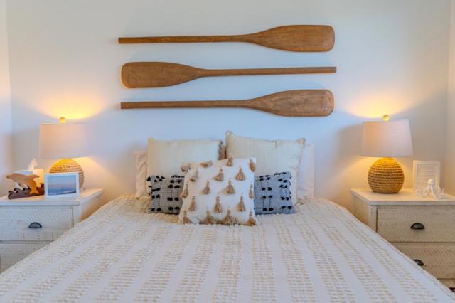 236 Shoreview Avenue, Pacifica CA: https://media.crmls.org/mediaz/711ac9a1-222d-4739-a79b-28bd5f5dd6bd.jpg