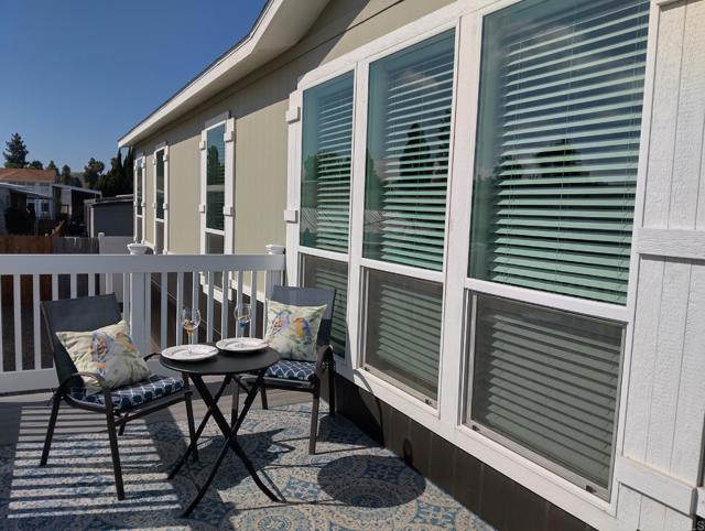 200 N El Camino Real, Oceanside CA: https://media.crmls.org/mediaz/711bf0d5-4e67-42dd-9fcd-e204e2f504d1.jpg