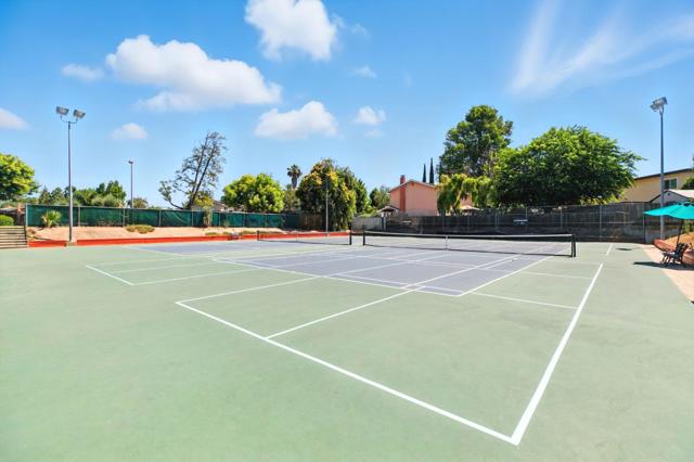 266 El Portal Way, San Jose CA: https://media.crmls.org/mediaz/711e7aed-e11c-421b-a8d4-541a272201fa.jpg