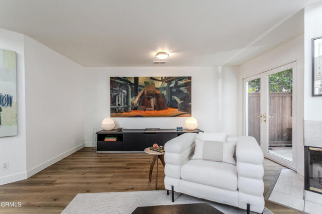 2759 Butter Creek Drive, Pasadena CA: https://media.crmls.org/mediaz/711e94b7-e556-4751-b546-178f0f30b494.jpg